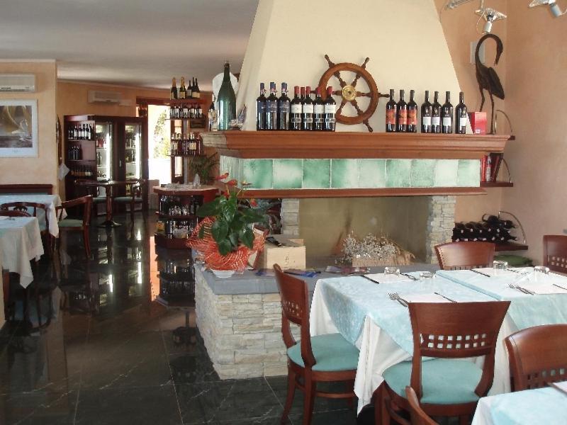 Villaggio Turistico Airone Риоторто Екстериор снимка
